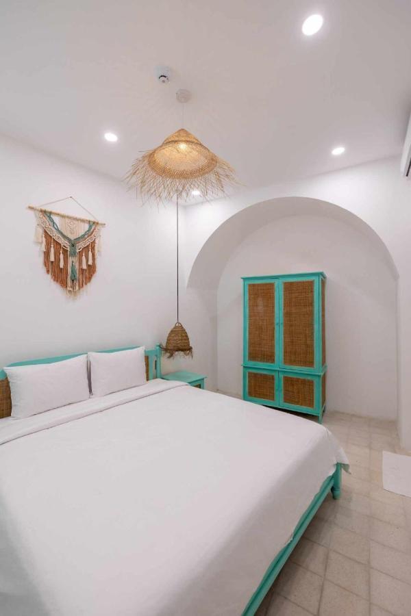 Pisces Hotel Hue Esterno foto